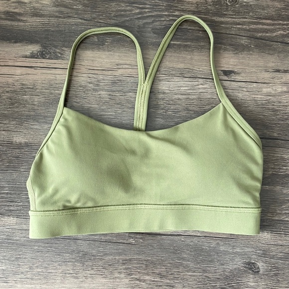 lululemon athletica Other - Lululemon Flow Y Bra